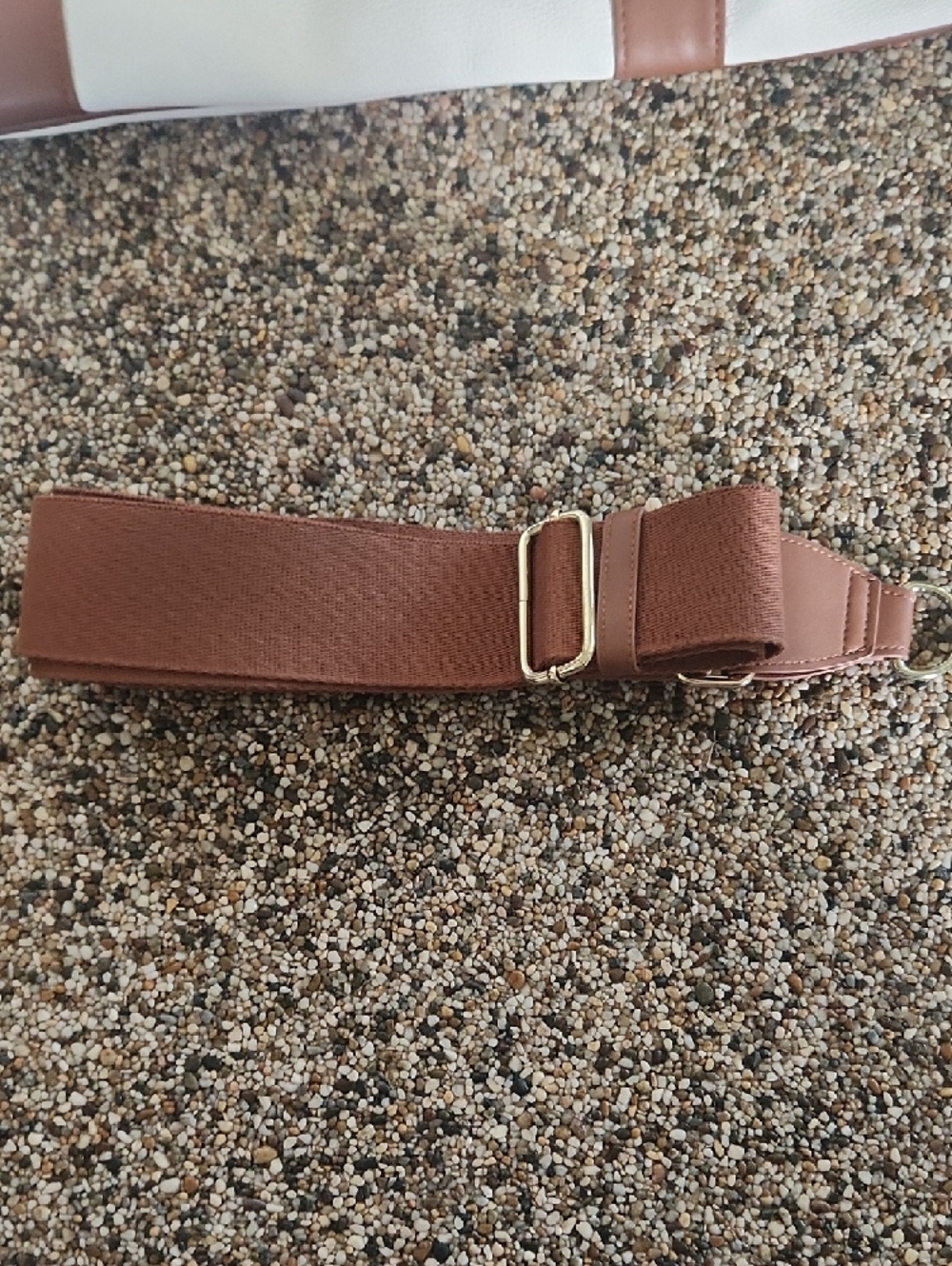 Mark & Graham White Tote with Brown Trim - Picture 5 of 11